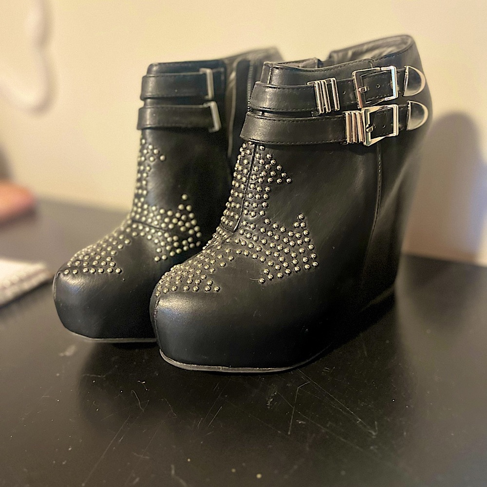 Cleopatra Brand Studded Wedge Heels